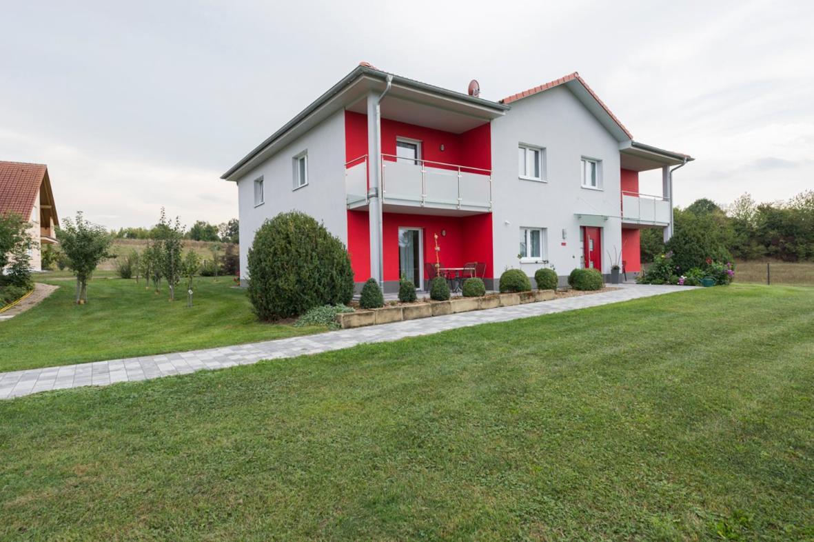 Hofmann`s Apartements&Ferienwohnungen Oberdachstetten Exterior foto
